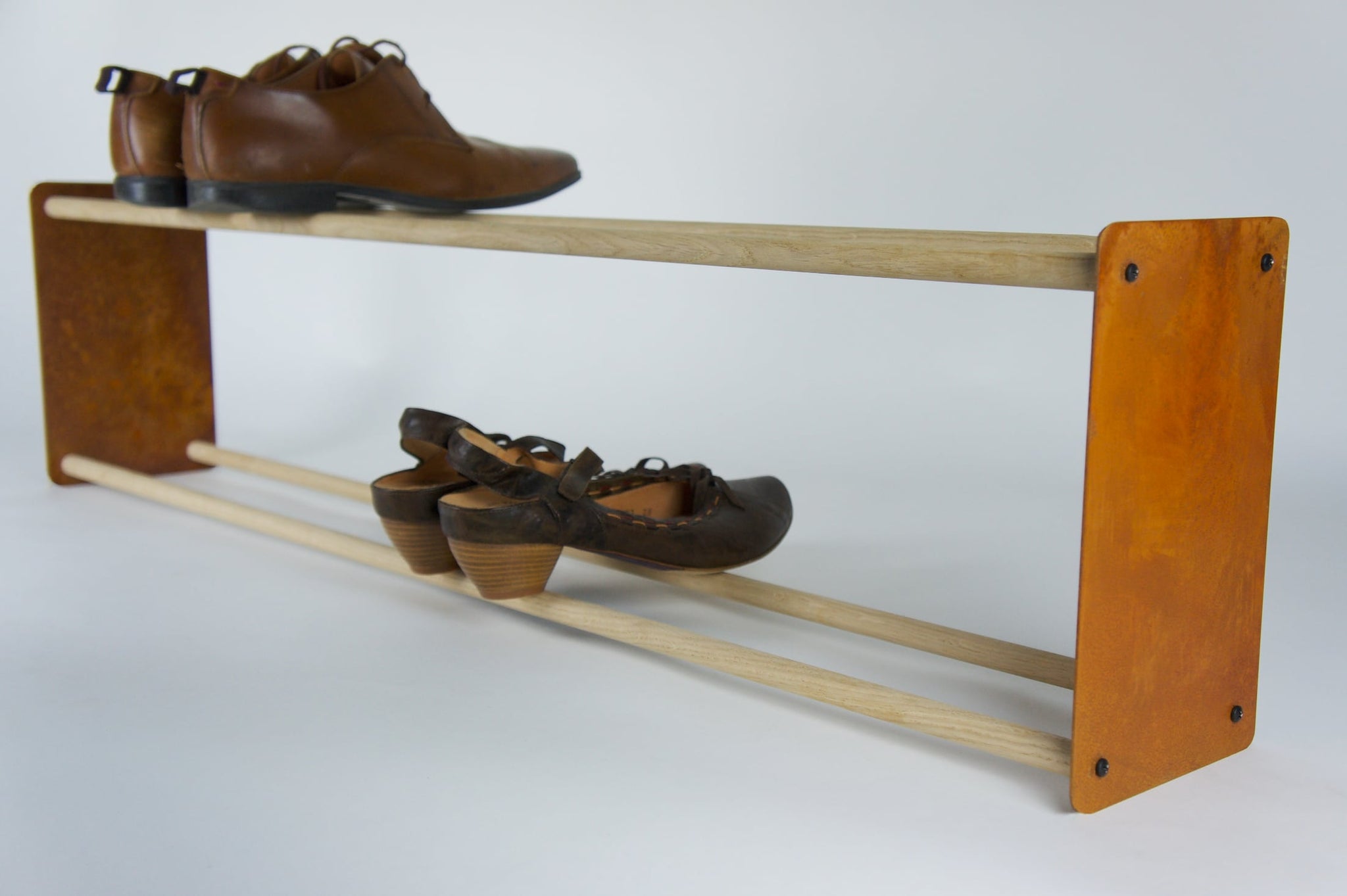 corten stahl schuhregal steel shoe rack handmade unique handgefertigt Unikat gerostet rusted oak shelf eiche regal