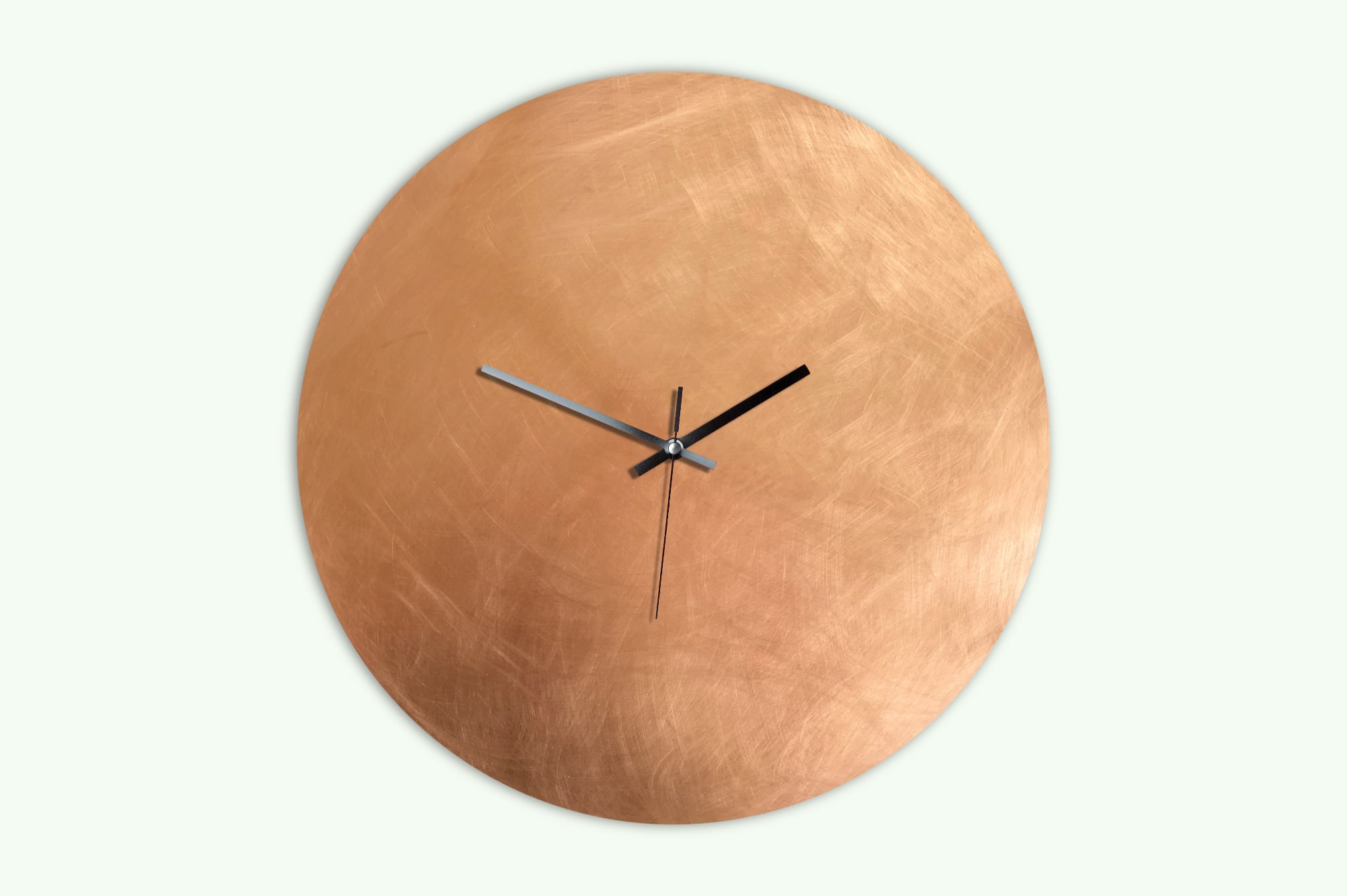 kupfer wanduhr copper wall clock silent lautlos handmade unikat unique patina minimalistisch Minimalismus minimalism medium